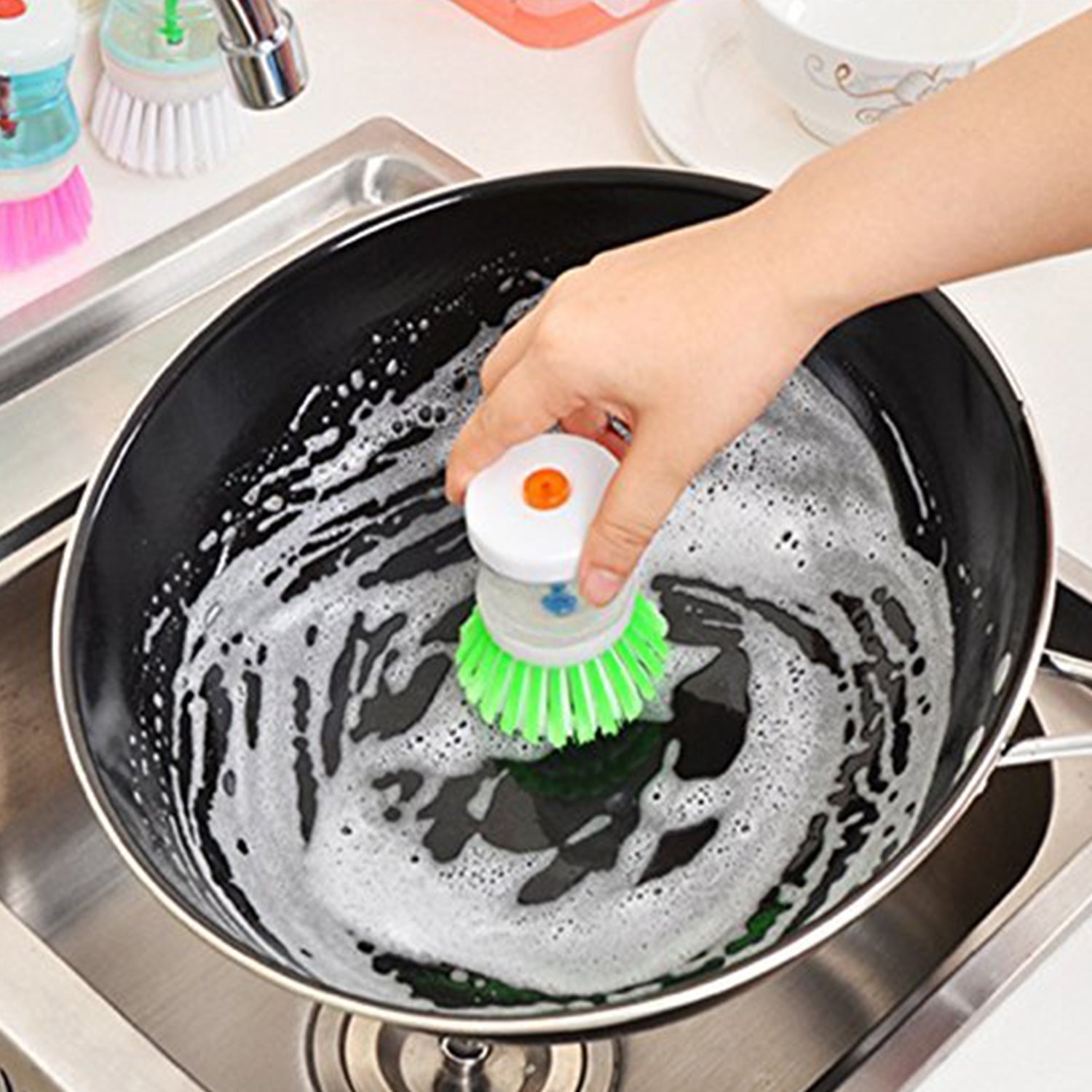 Cleaning brush with refillable soap dispenser for dishwashing